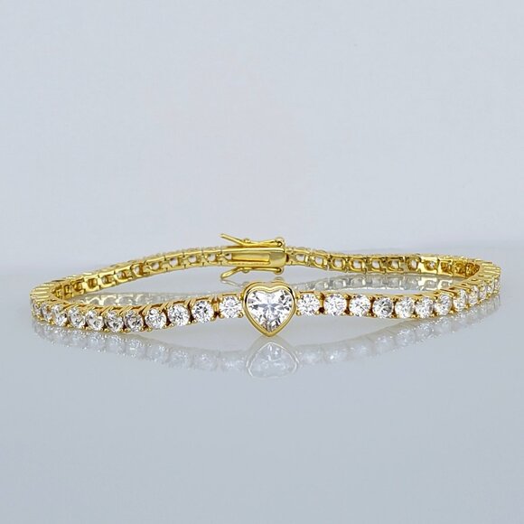 14K Gold Womens 2ct Diamond Heart Tennis Bracelet